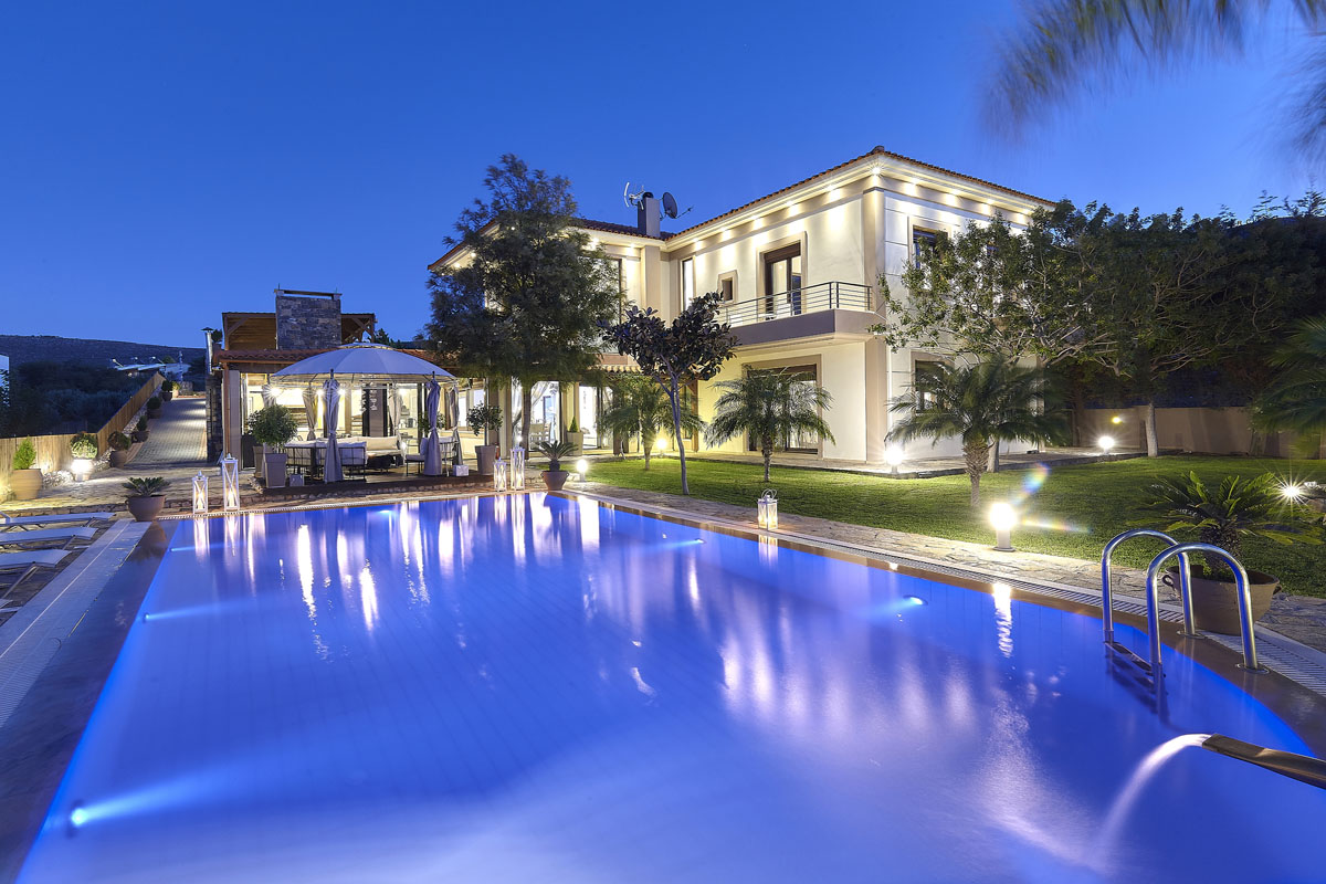 Luxury Villa Thea